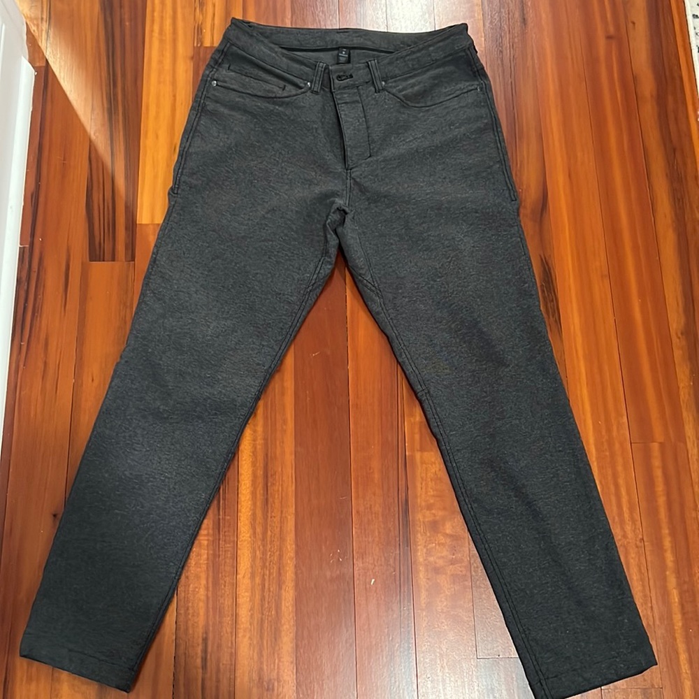 Lululemon pants great condition